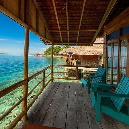 Ora Beach Resort Seleman エクステリア 写真