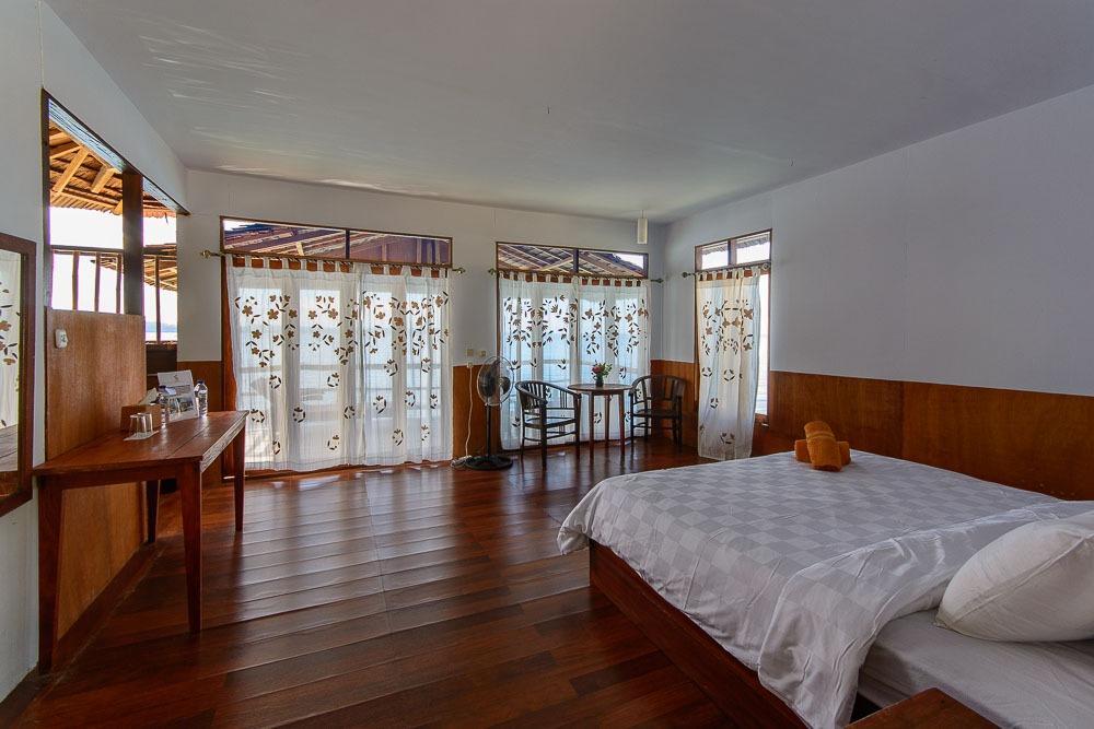 Ora Beach Resort Seleman エクステリア 写真